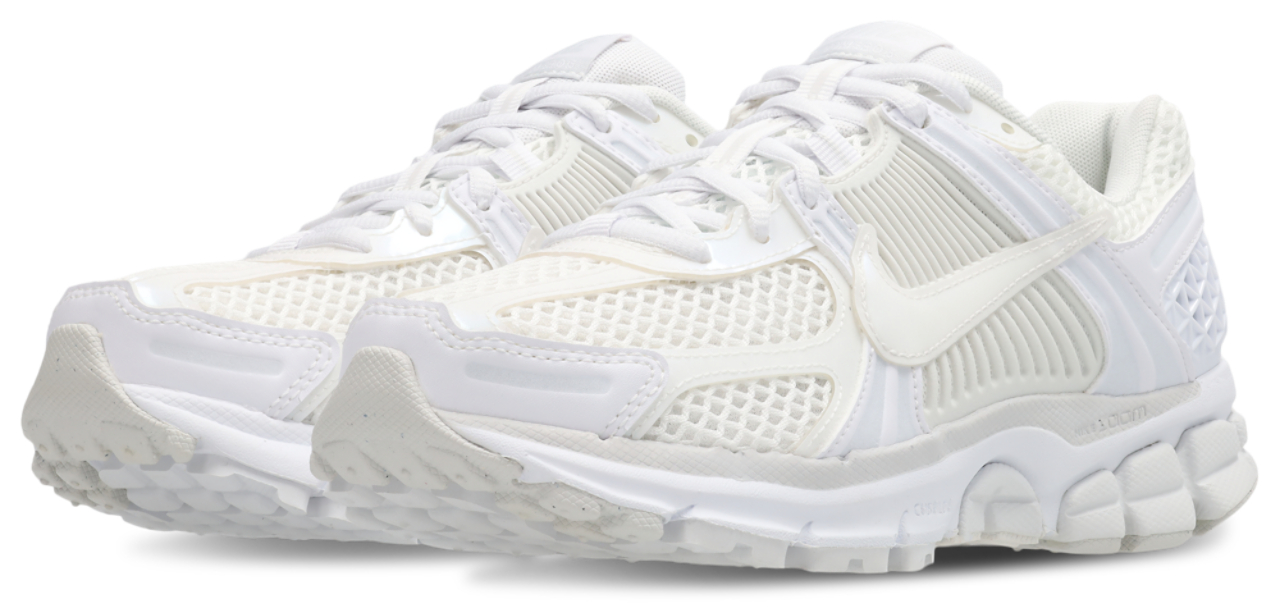 Nike Zoom Vomero 5 Image 3 of 8. Tap to open photo gallery.