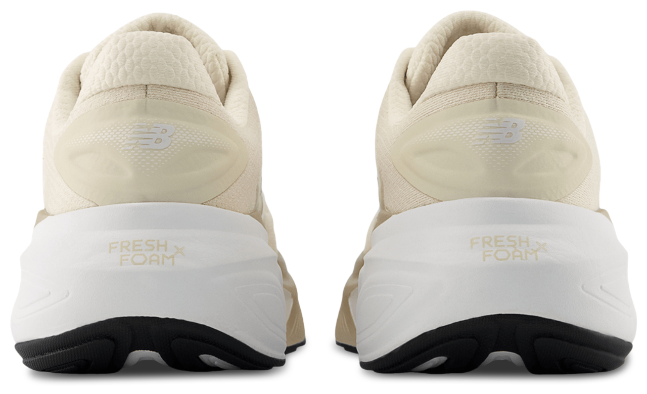New Balance Fresh Foam X More V6 Image 3 sur 6. Appuyez pour ouvrir la galerie de photos.