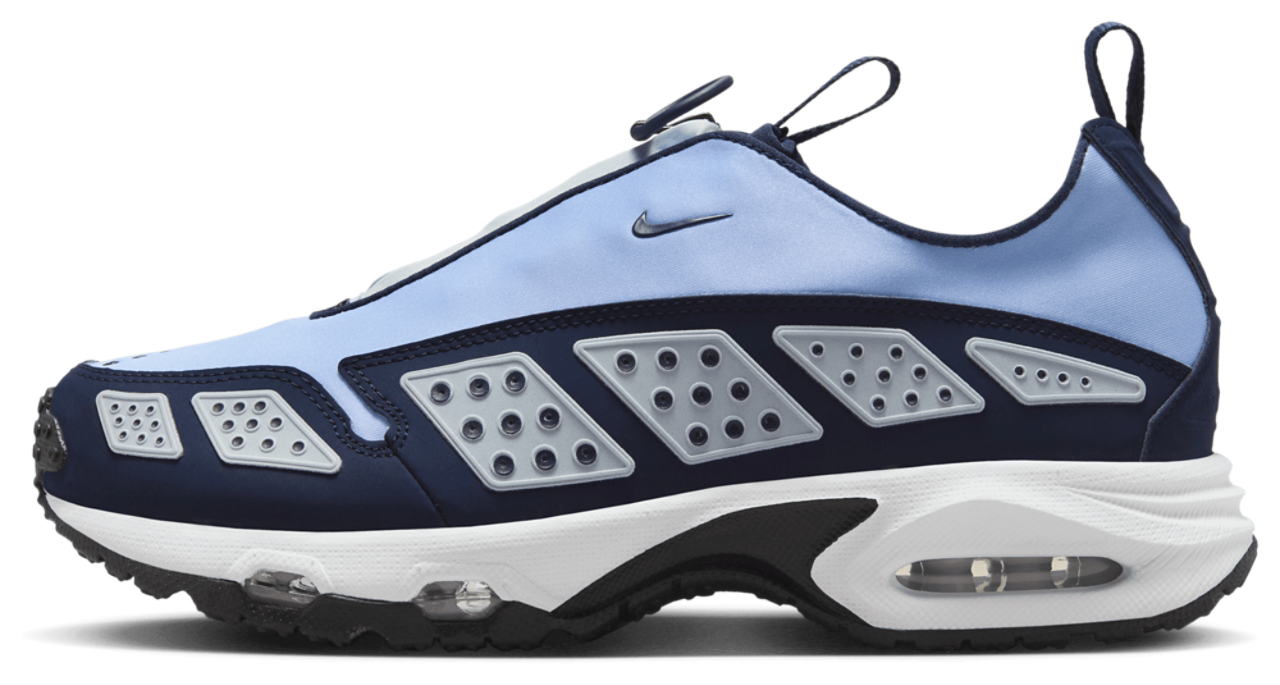 Nike Air Max SNDR Image 3 of 6. Tap to open photo gallery.