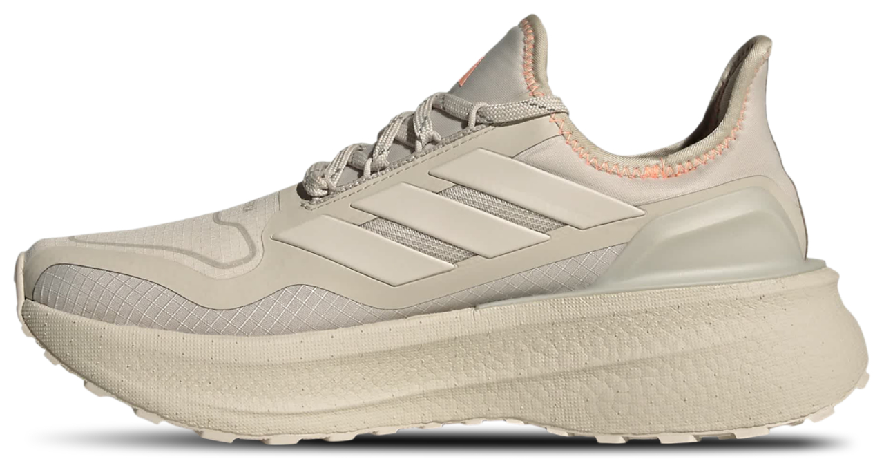 adidas Ultraboost 5 Gtx Image 4 of 6. Tap to open photo gallery.