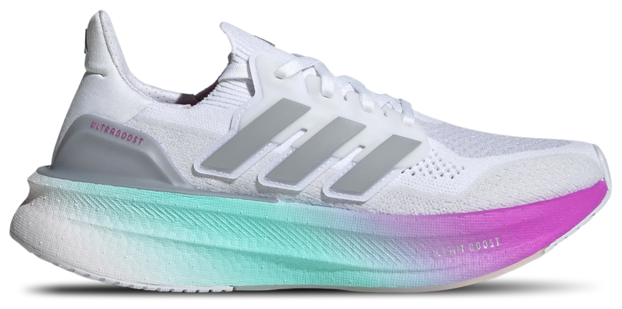 adidas Ultraboost 5 Image 1 sur 6. Appuyez pour ouvrir la galerie de photos.