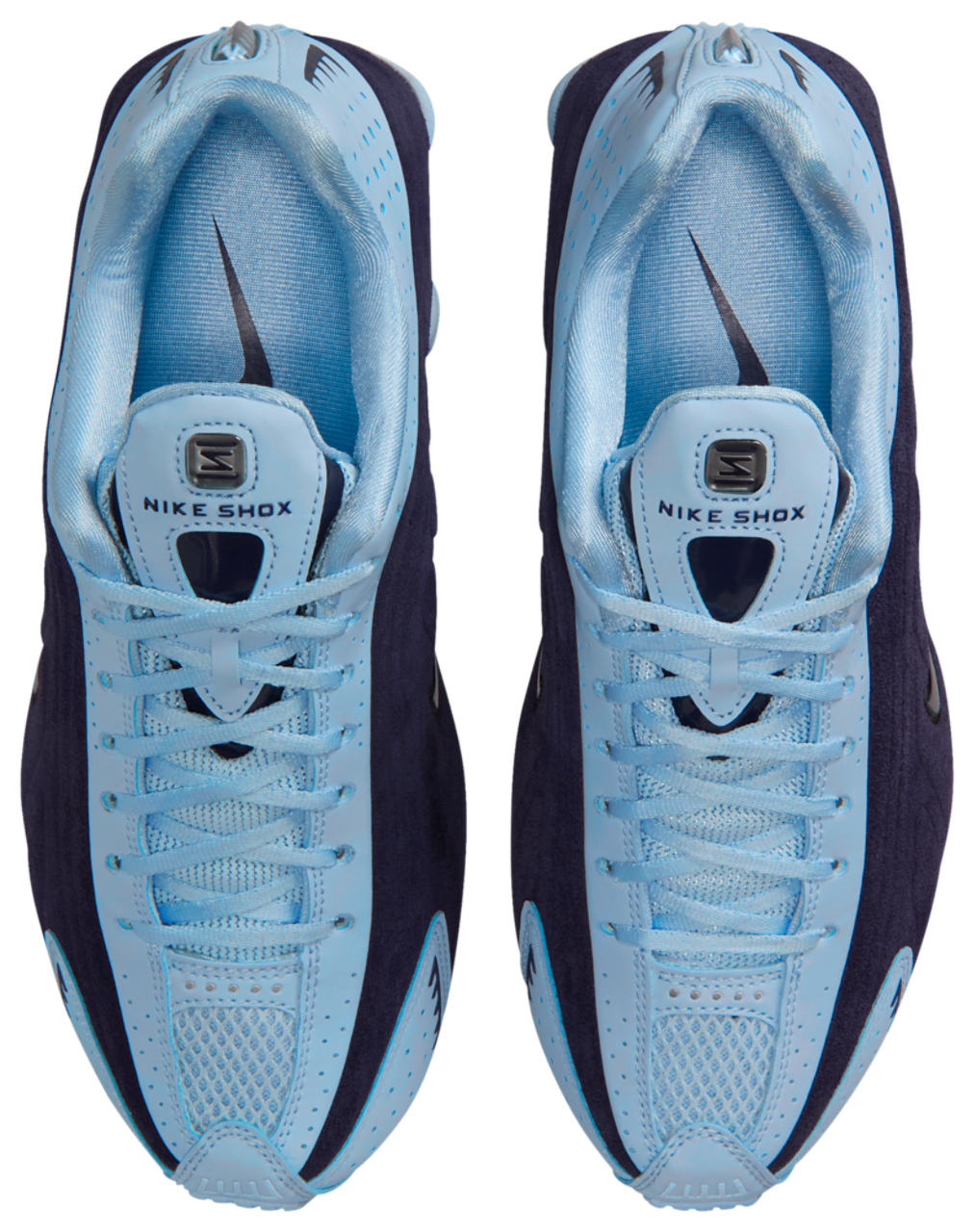 Nike Shox R4 Image 4 of 6. Tap to open photo gallery.