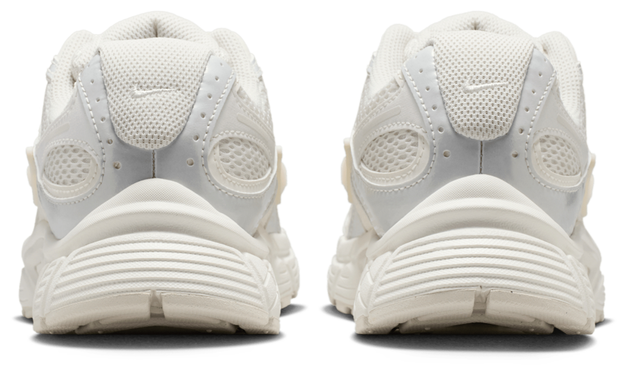 Nike V5 Rnr Bild 6 von 6. Antippen, um die Fotogalerie zu öffnen.