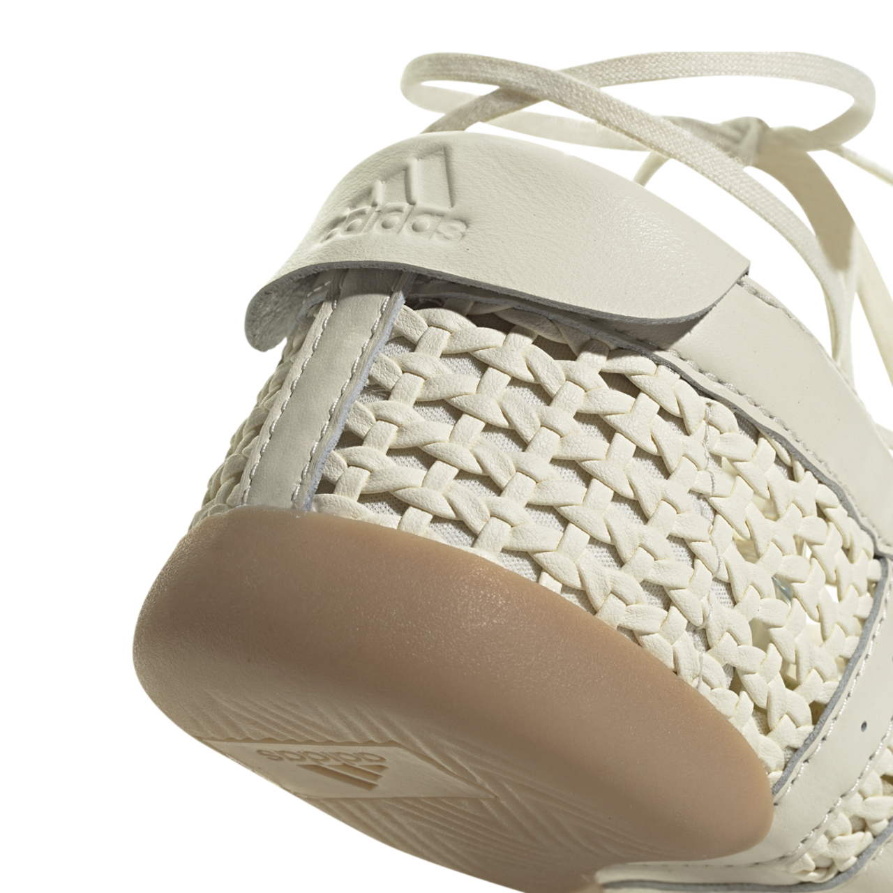 adidas Taekwondo Mei Ballet Bild 7 von 7. Antippen, um die Fotogalerie zu öffnen.