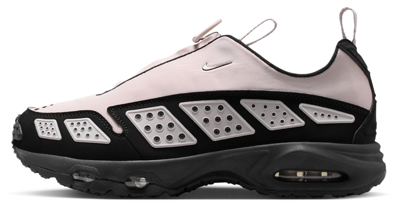 Nike Air Max Sndr Image 3 of 6. Tap to open photo gallery.