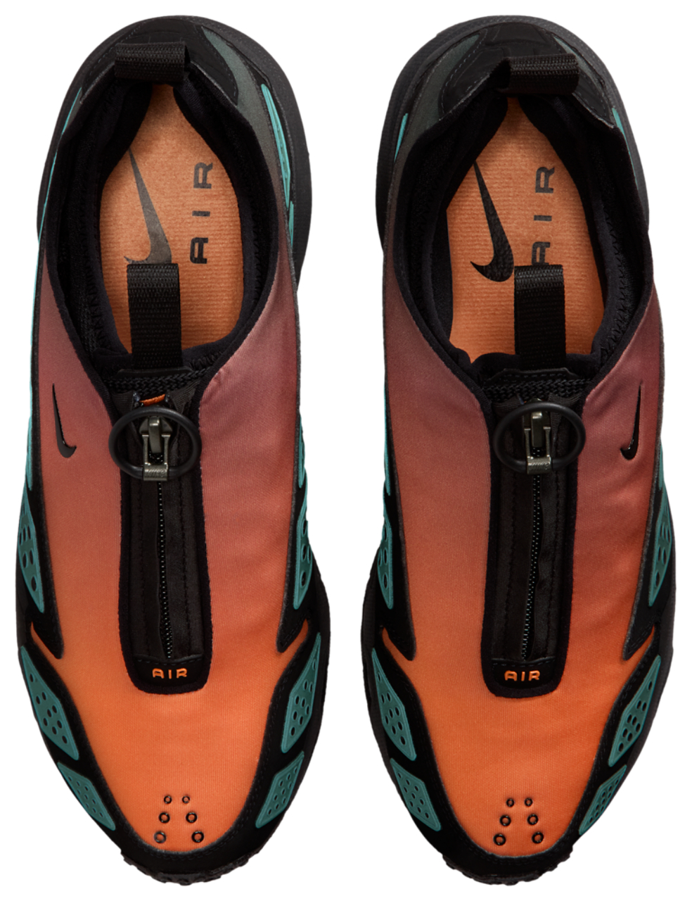 Nike Air Max Sndr Image 4 of 6. Tap to open photo gallery.
