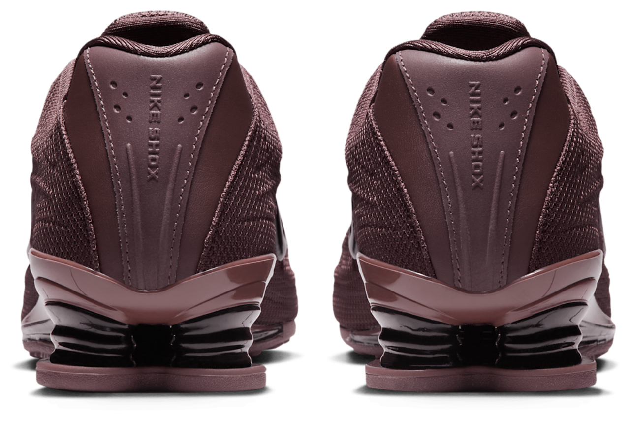 Nike Shox Z Image 6 of 6. Tap to open photo gallery.
