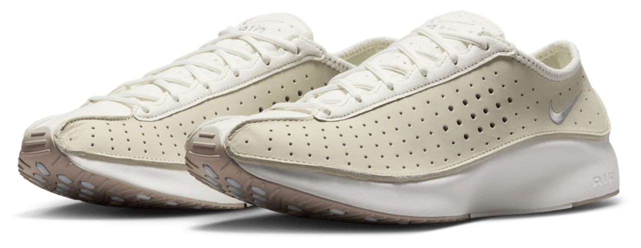 Nike Air Superfly Image 2 of 6. Tap to open photo gallery.