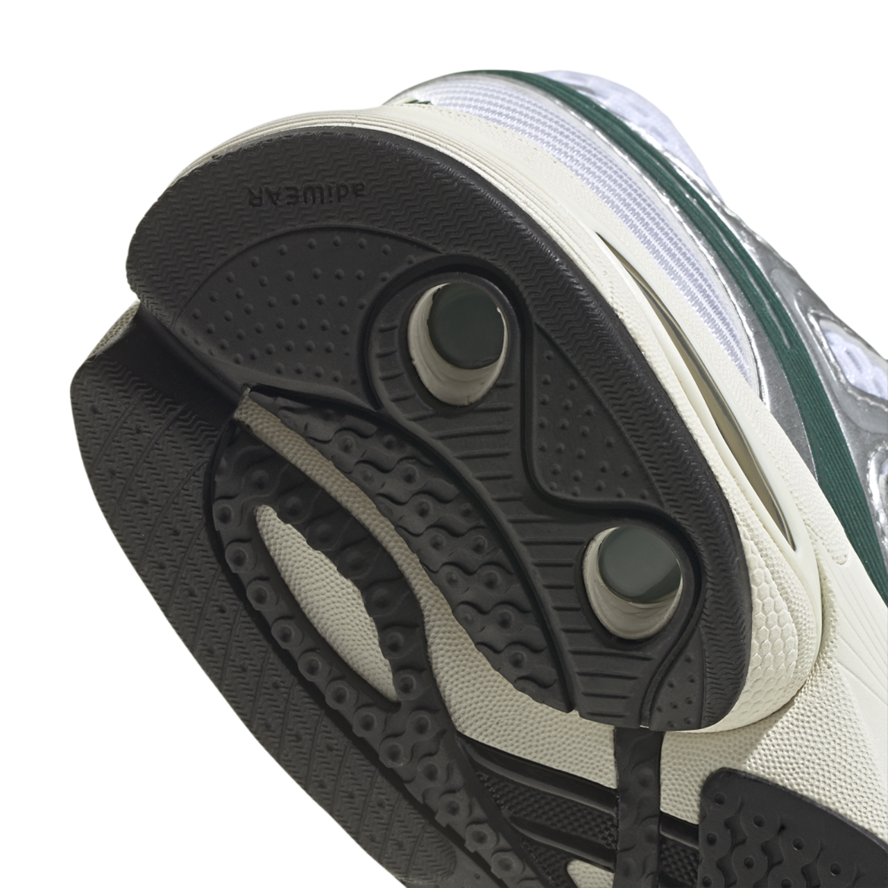 adidas Adistar Control 5 Image 7 sur 8. Appuyez pour ouvrir la galerie de photos.