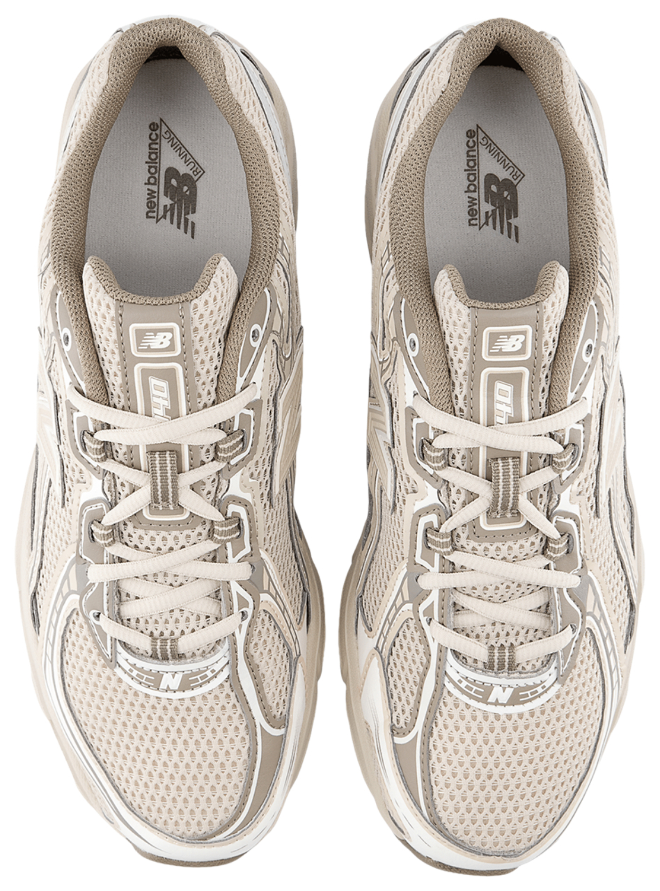 New Balance 740 Image 4 sur 5. Appuyez pour ouvrir la galerie de photos.