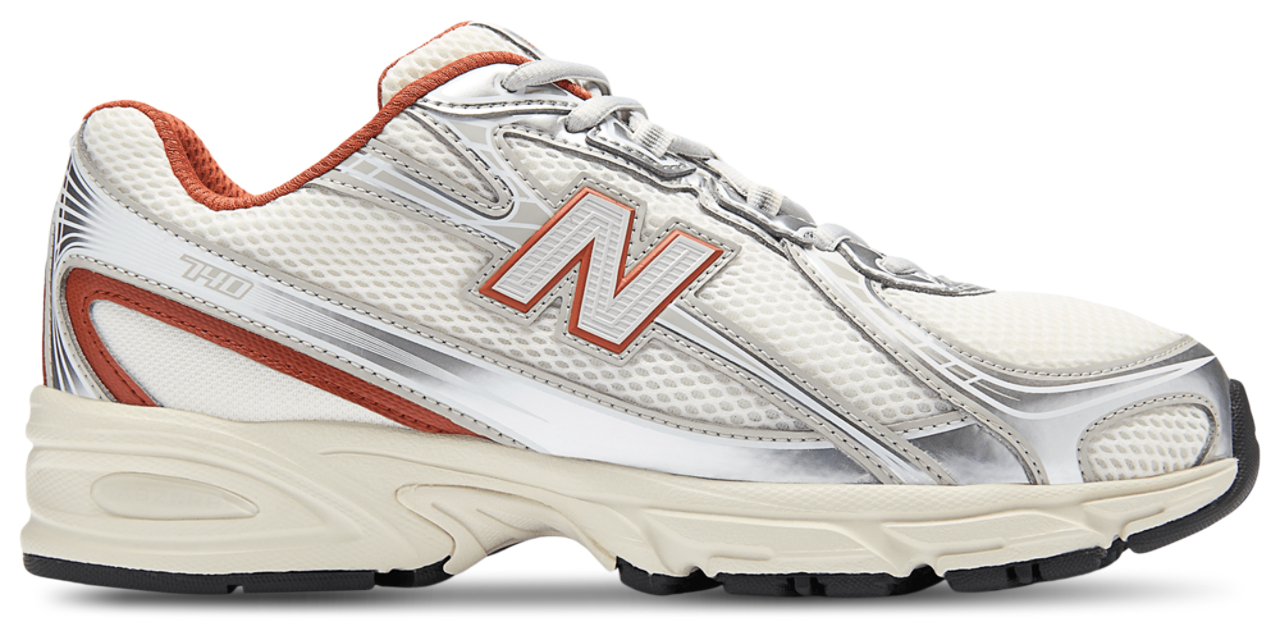 New Balance 740 Image 1 sur 6. Appuyez pour ouvrir la galerie de photos.
