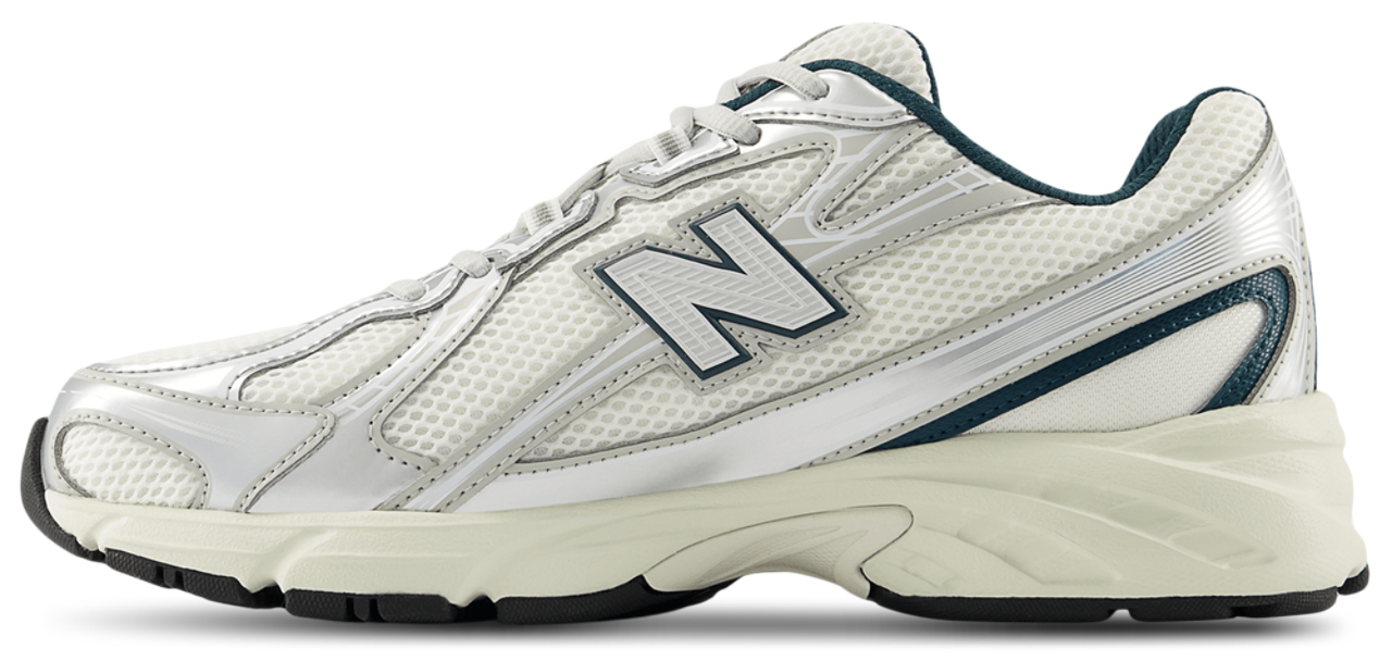 New Balance 740 Image 4 of 6. Tap to open photo gallery.