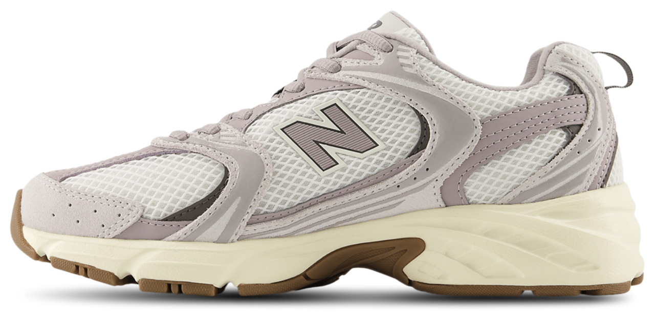New Balance 530 Image 3 sur 5. Appuyez pour ouvrir la galerie de photos.