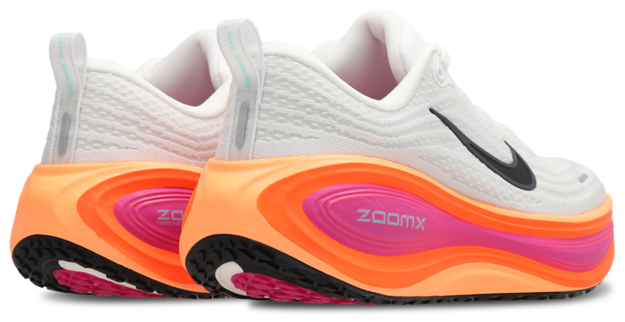 Nike Zoom Vomero Plus Image 3 of 7. Tap to open photo gallery.
