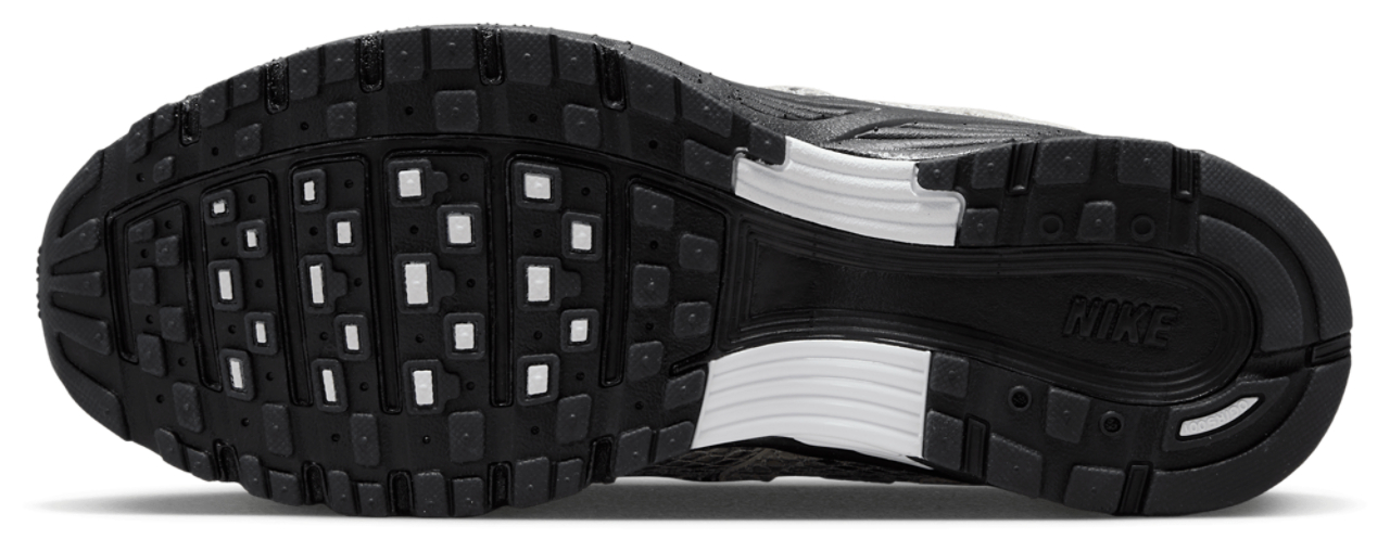 Nike P-6000 Se Afbeelding 5 van 6. Tik om de fotogalerij te openen..