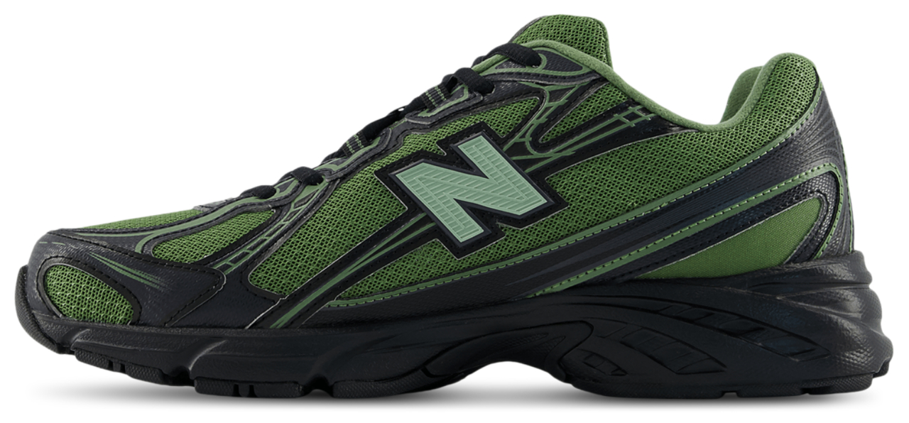 New Balance 740 Imagen 4 de 6. Toque para abrir la galería de fotos.