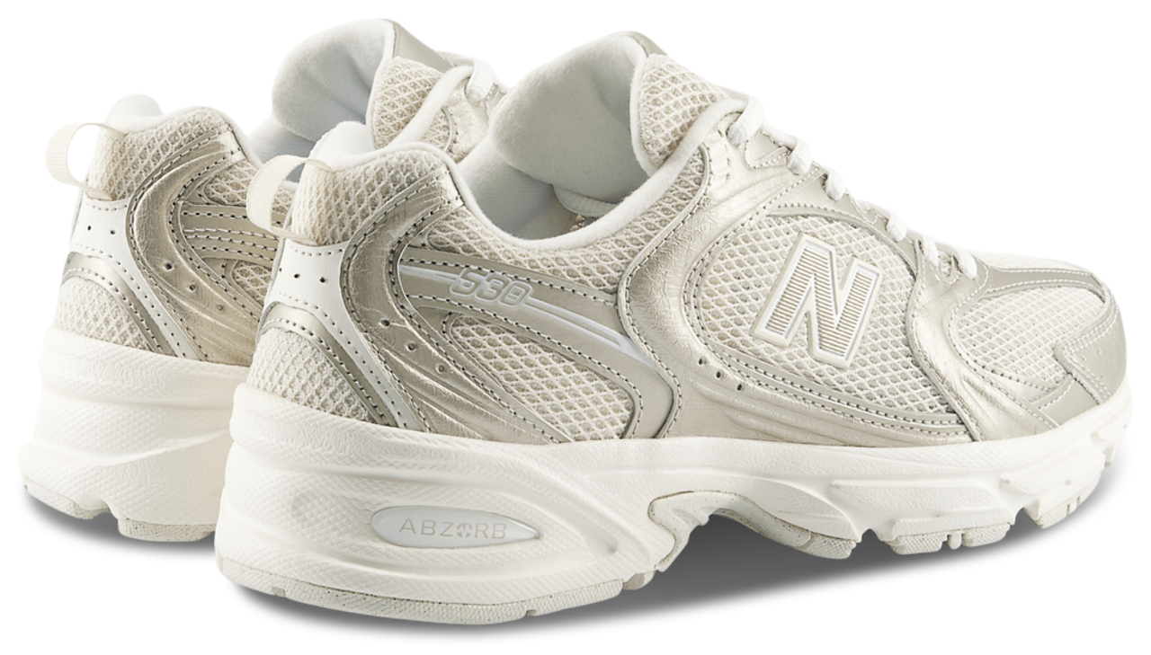 New Balance 530 Image 4 of 6. Tap to open photo gallery.