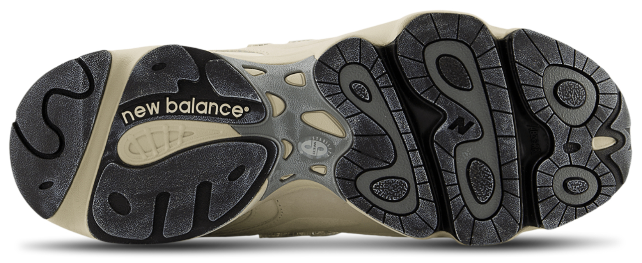 New Balance 1000 Image 5 of 5. Tap to open photo gallery.