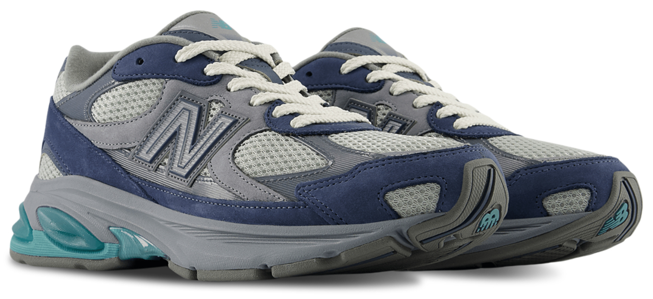 New Balance 2010 Image 2 of 6. Tap to open photo gallery.