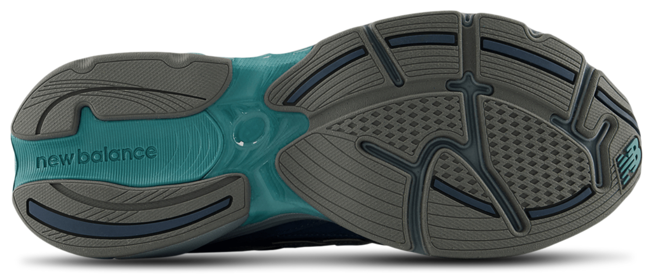 New Balance 2010 Image 6 of 6. Tap to open photo gallery.