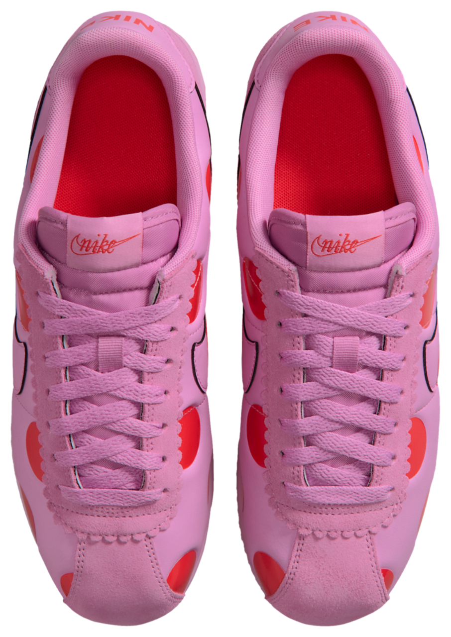 Nike Cortez Image 4 sur 6. Appuyez pour ouvrir la galerie de photos.