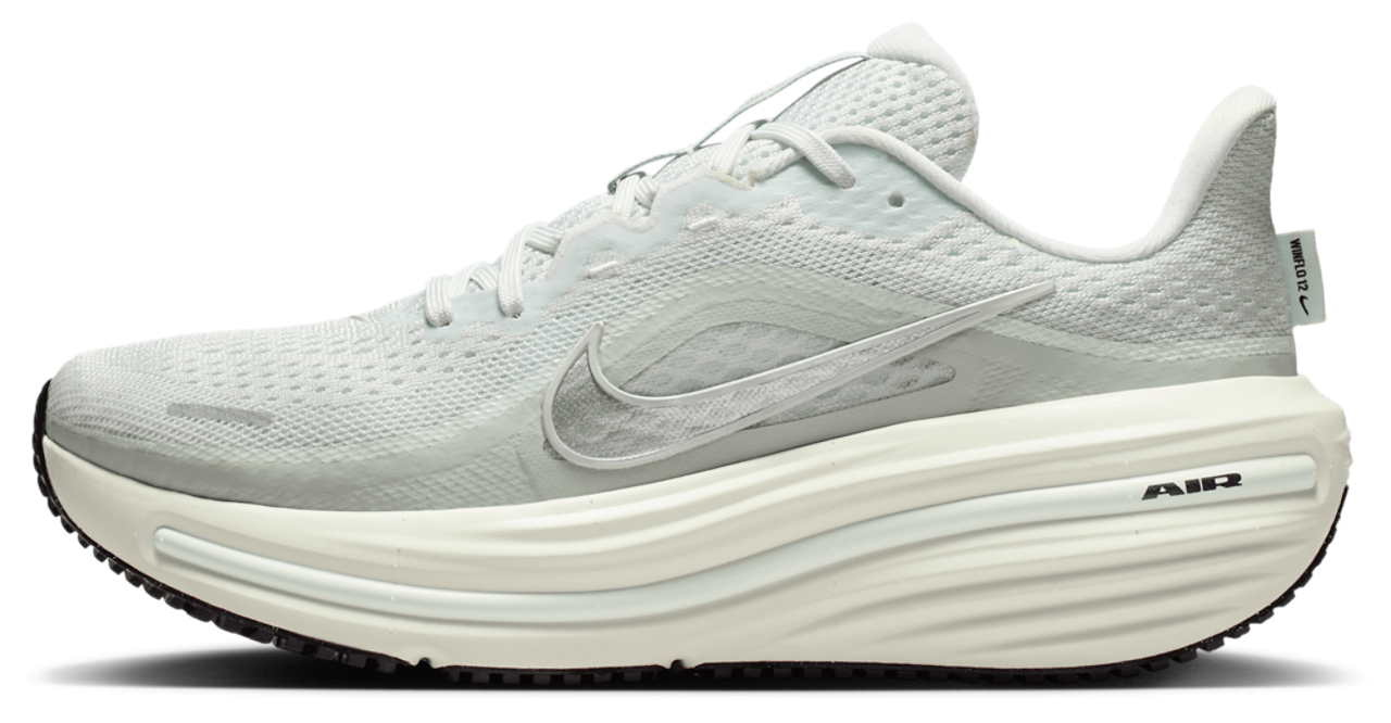 Nike Winflo 12 Image 3 of 6. Tap to open photo gallery.