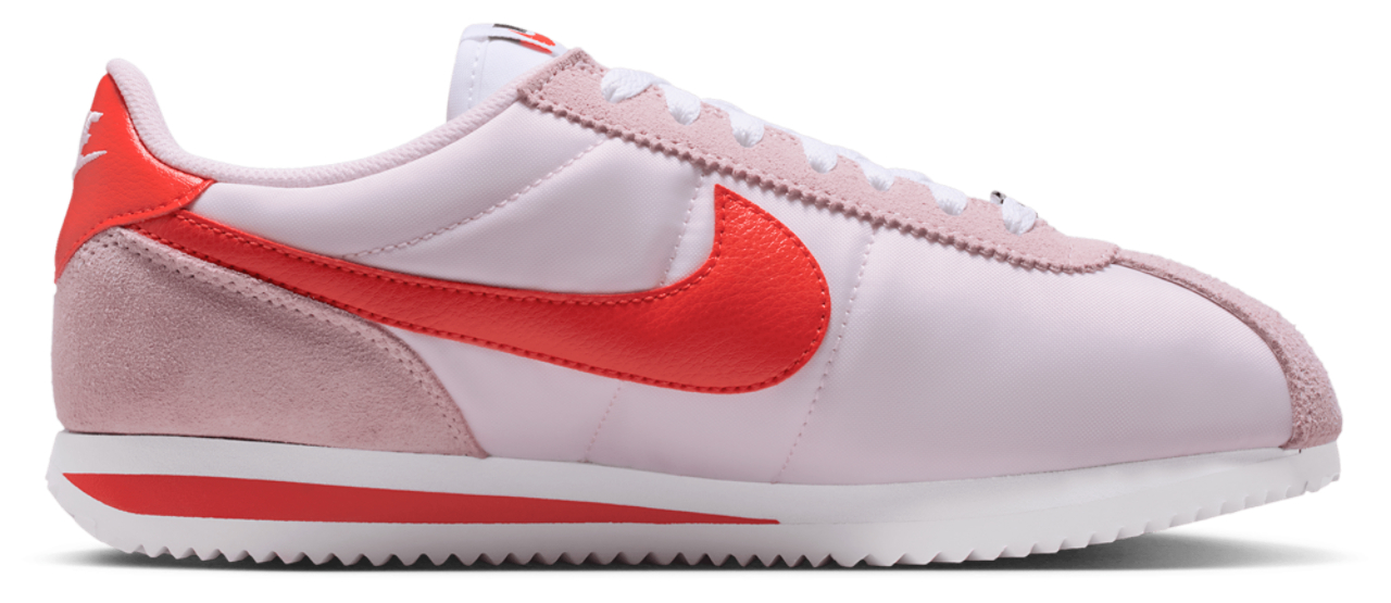 Nike Cortez Textile Image 1 sur 6. Appuyez pour ouvrir la galerie de photos.