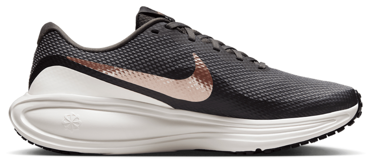 Nike Revolution 8 Image 1 of 6. Tap to open photo gallery.