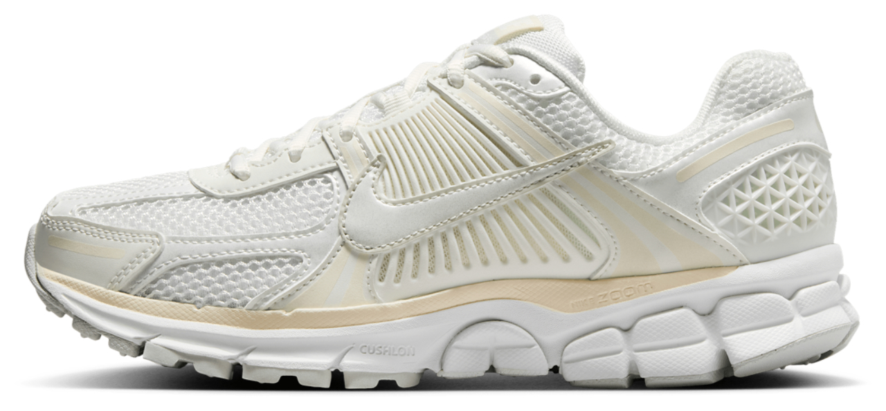 Nike Zoom Vomero 5 Image 3 of 6. Tap to open photo gallery.