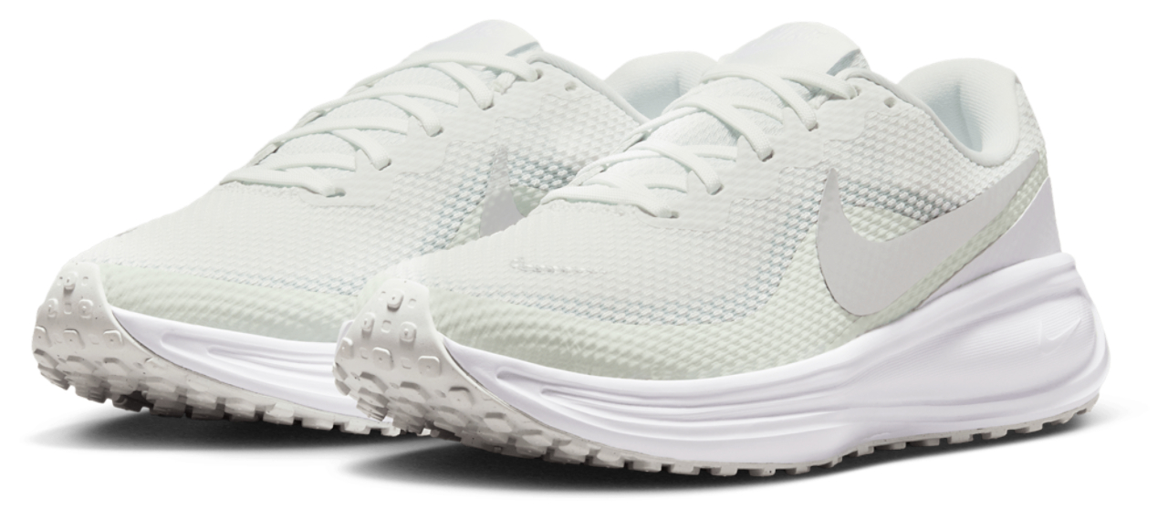 Nike Revolution 8 Image 2 of 6. Tap to open photo gallery.