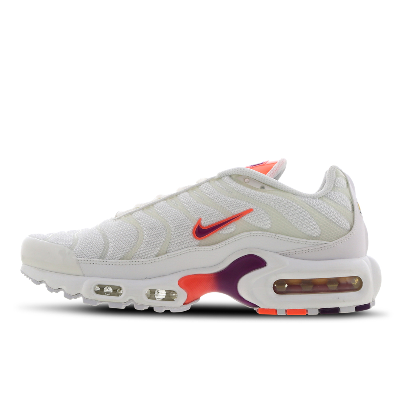 Nike Tuned 1 Essential Image 4 of 6. Tap to open photo gallery.