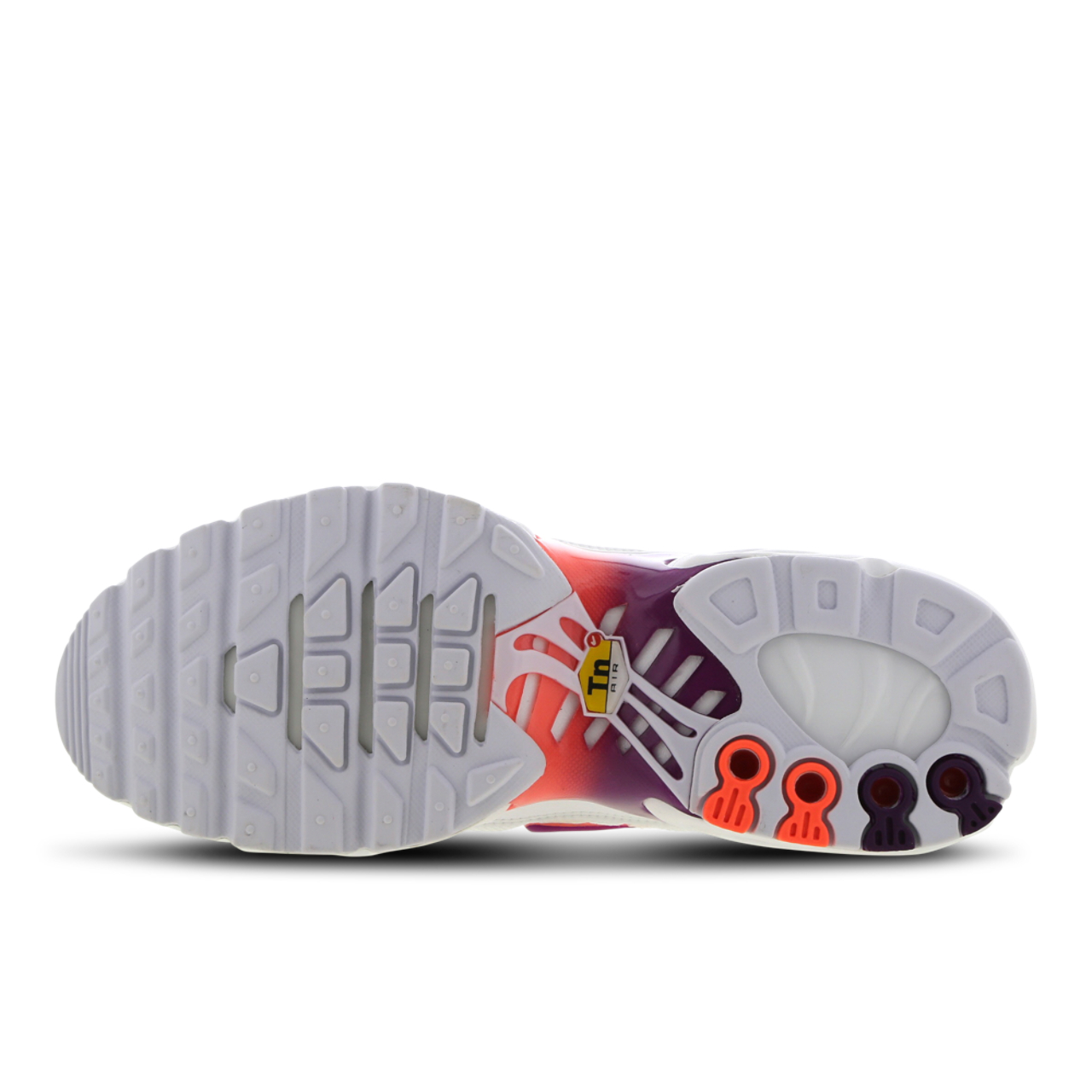 Nike Tuned 1 Essential Image 6 of 6. Tap to open photo gallery.