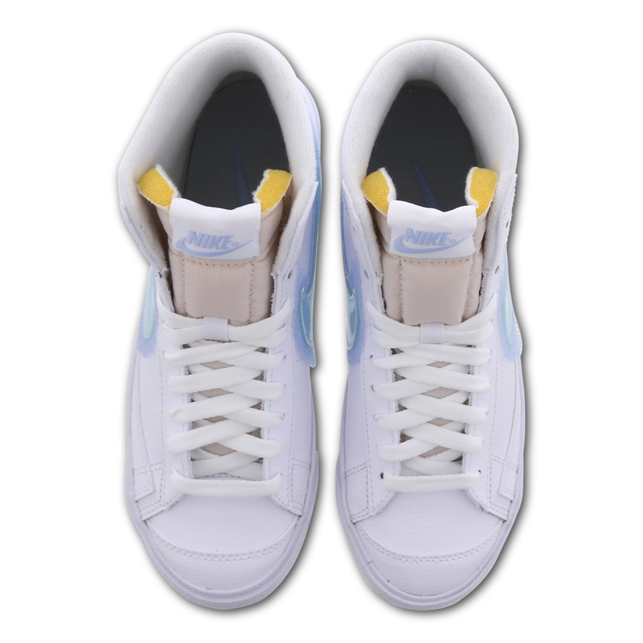 Nike Blazer Mid Image 5 of 6. Tap to open photo gallery.