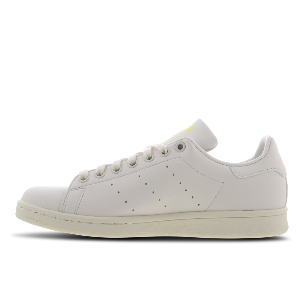 adidas Stan Smith Image 4 of 6. Tap to open photo gallery.