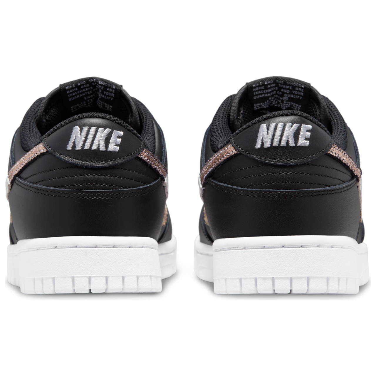 Nike Dunk Low Image 3 of 7. Tap to open photo gallery.