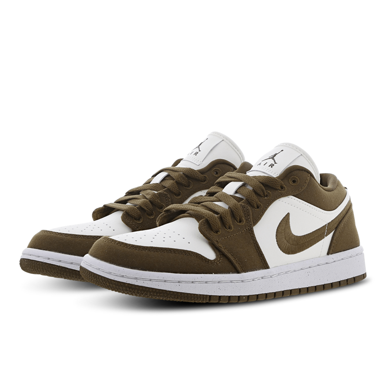 Jordan 1 Low Image 2 of 7. Tap to open photo gallery.