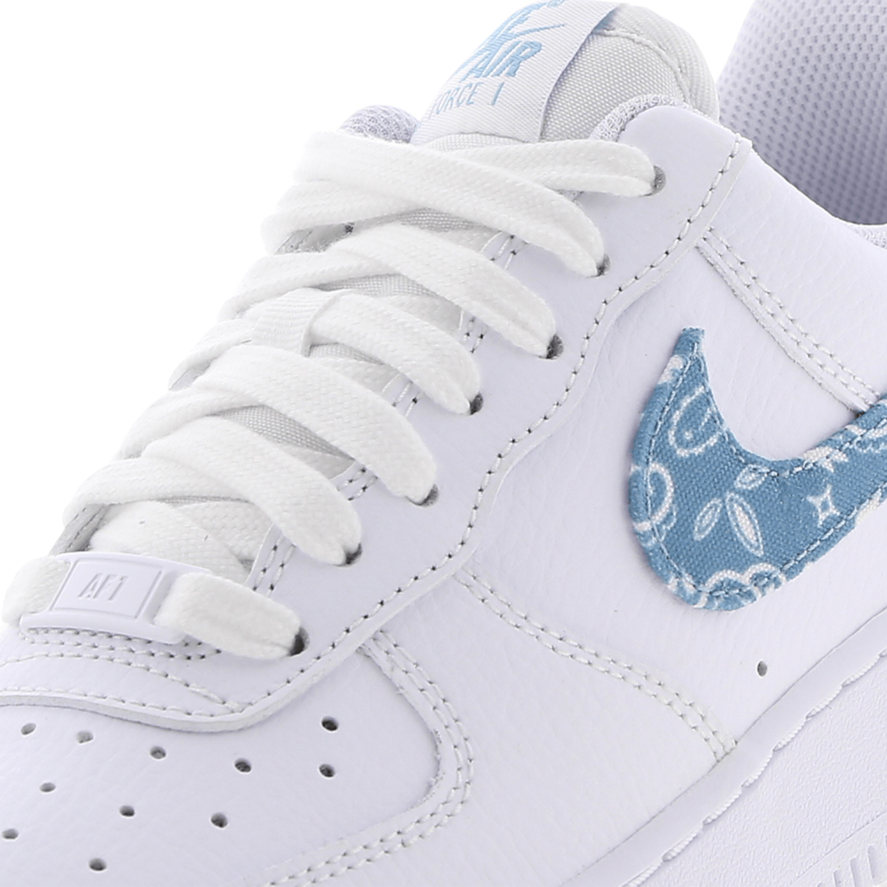 Nike Air Force 1 Low Image 7 of 7. Tap to open photo gallery.