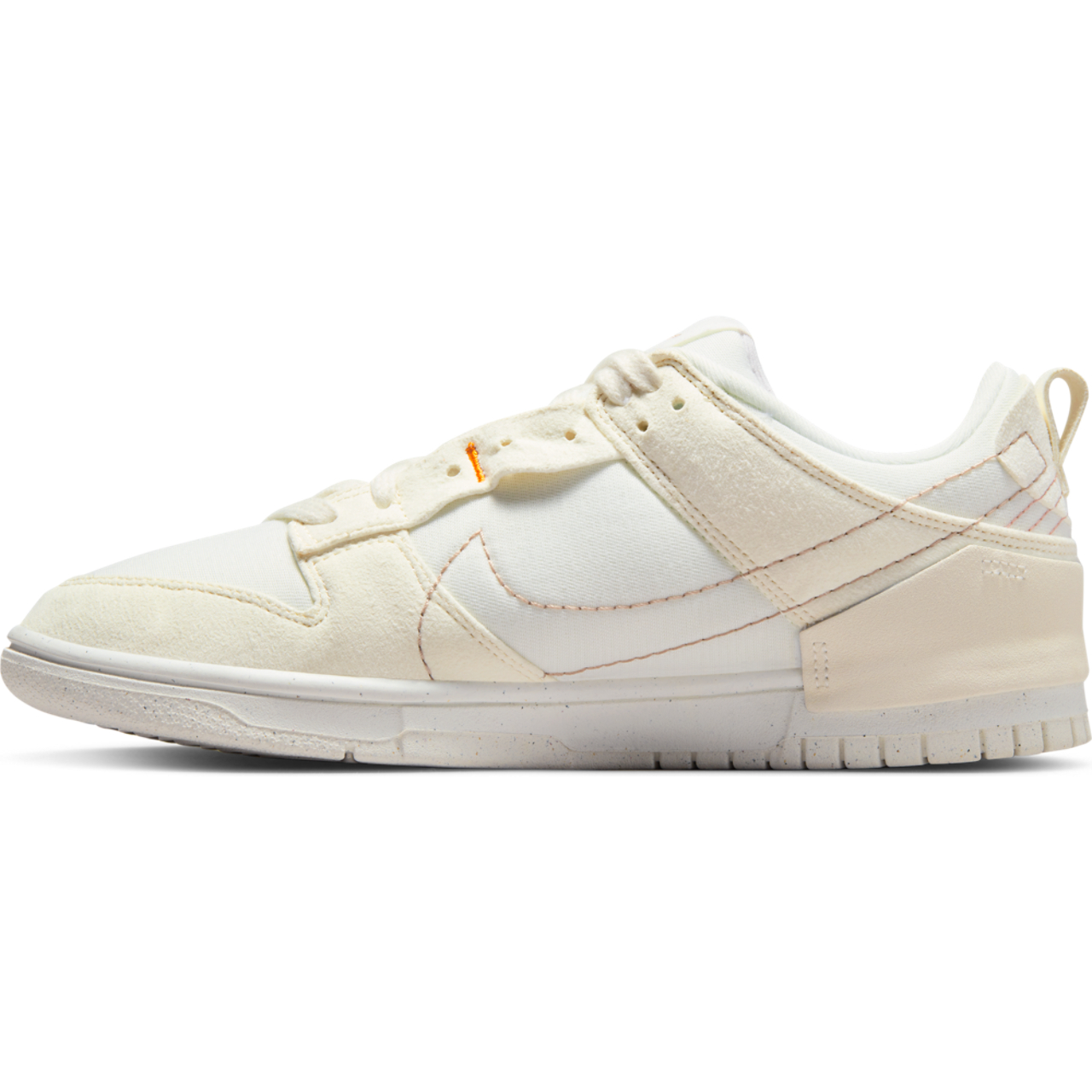 Nike Dunk Disrupt 2.0 Image 4 of 6. Tap to open photo gallery.