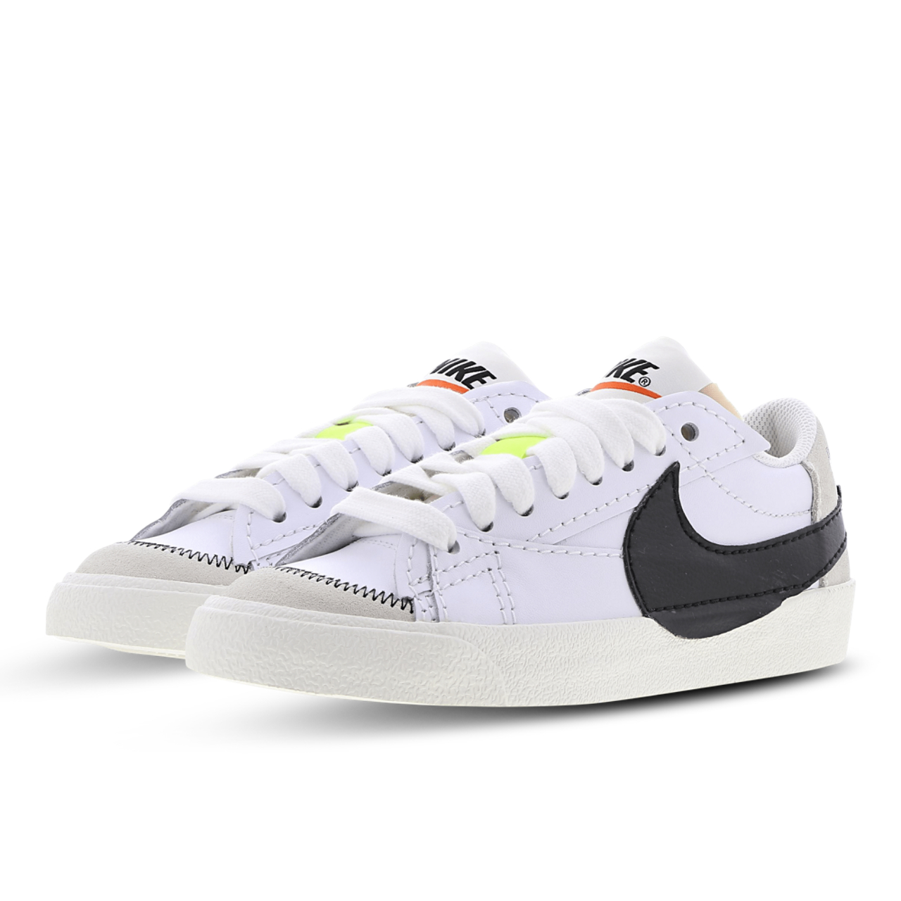 Nike Blazer Low Image 2 of 7. Tap to open photo gallery.
