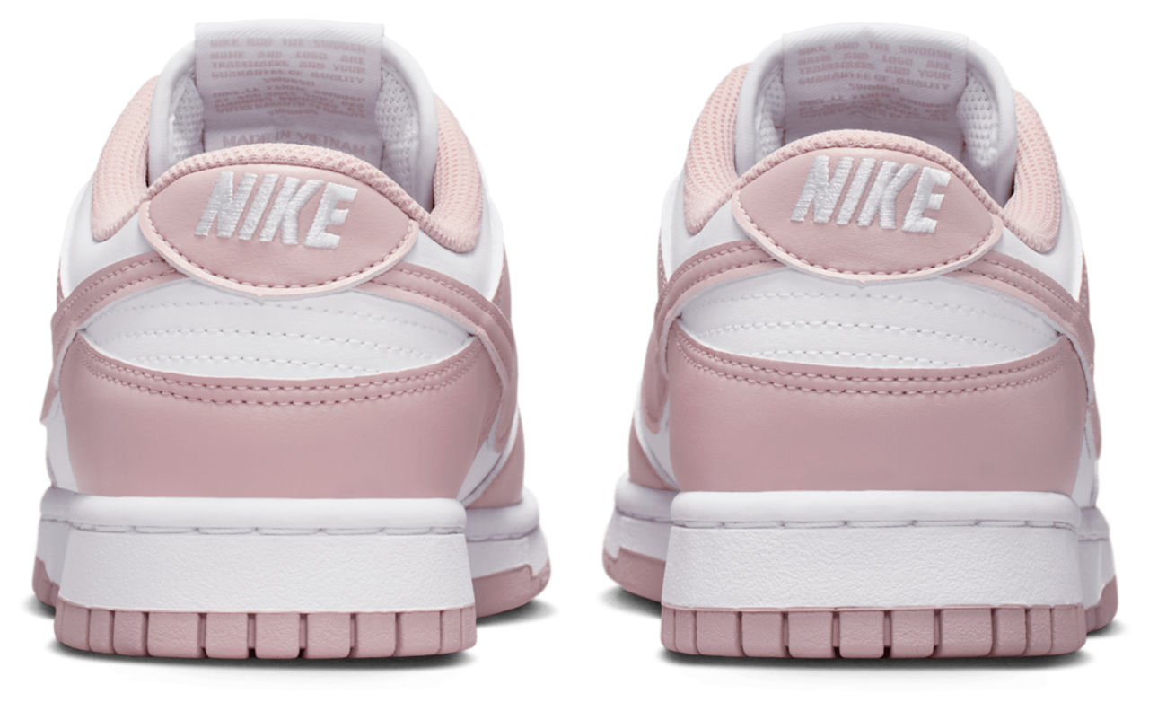 Nike Dunk Low Image 6 of 6. Tap to open photo gallery.