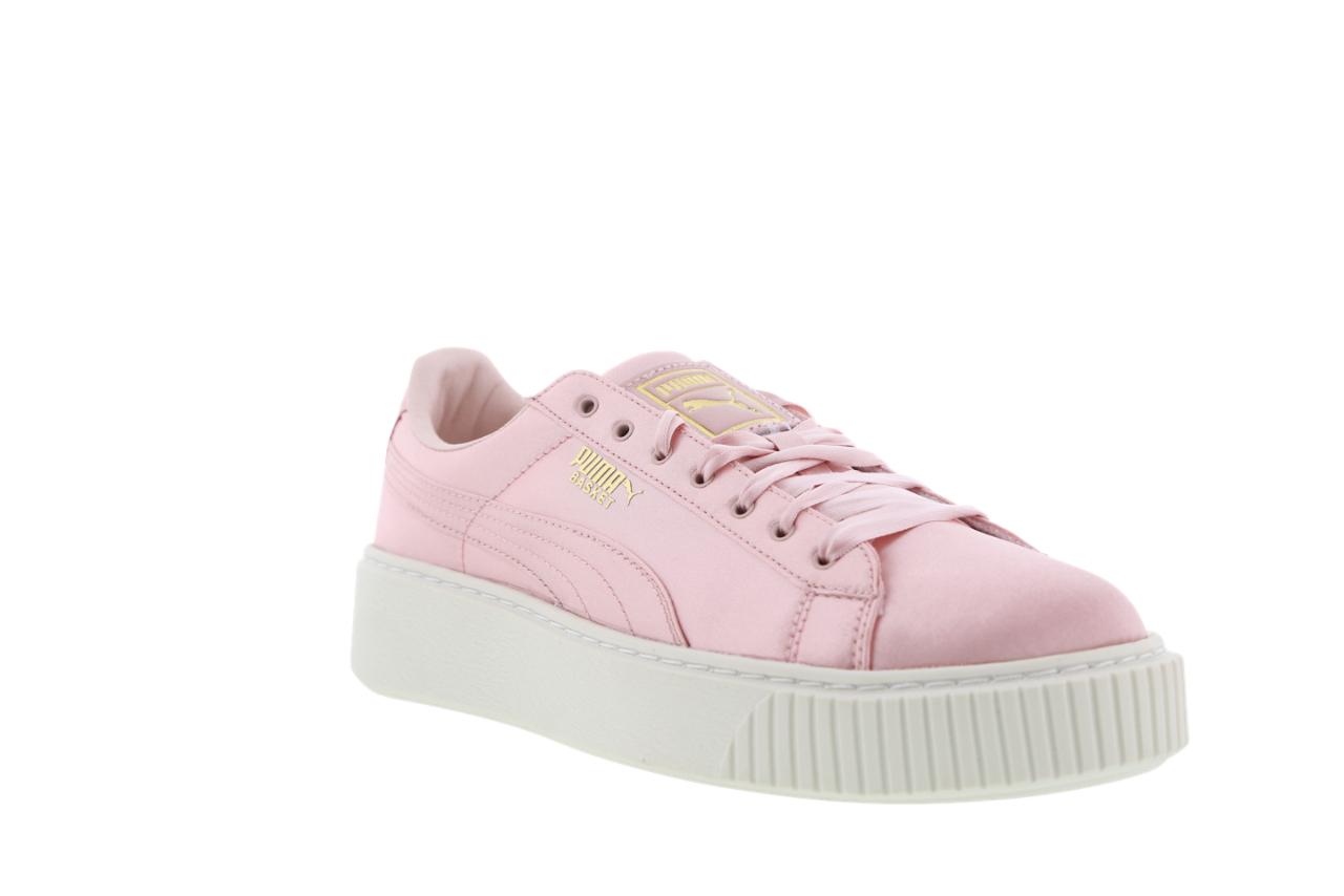 Puma Basket Platform Satin Afbeelding 2 van 4. Tik om de fotogalerij te openen..