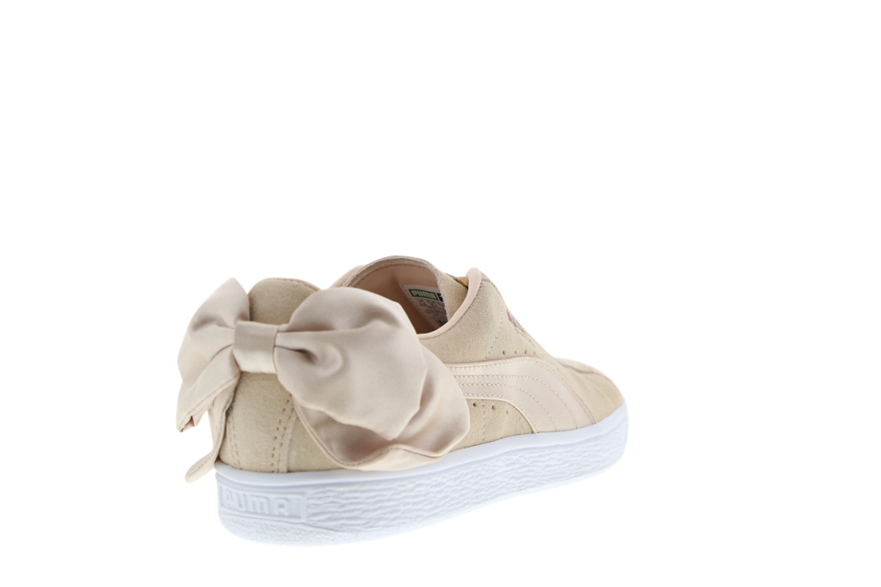 Puma Suede Bow Afbeelding 3 van 4. Tik om de fotogalerij te openen..