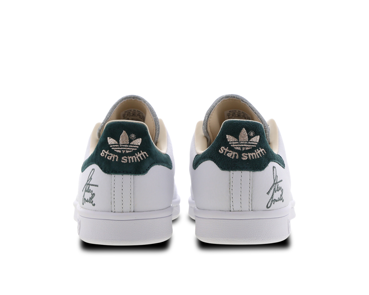 adidas Stan Smith Scripted Immagine 3 di 6. Tocca per aprire la galleria fotografica.