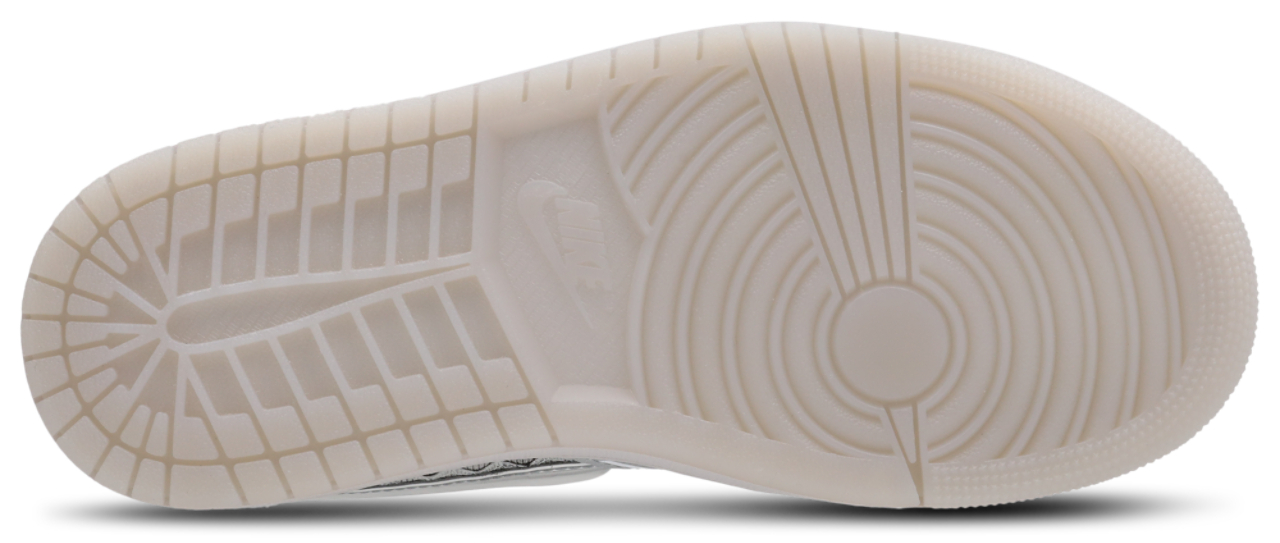 Jordan Aj1 Mm Low Image 6 of 7. Tap to open photo gallery.