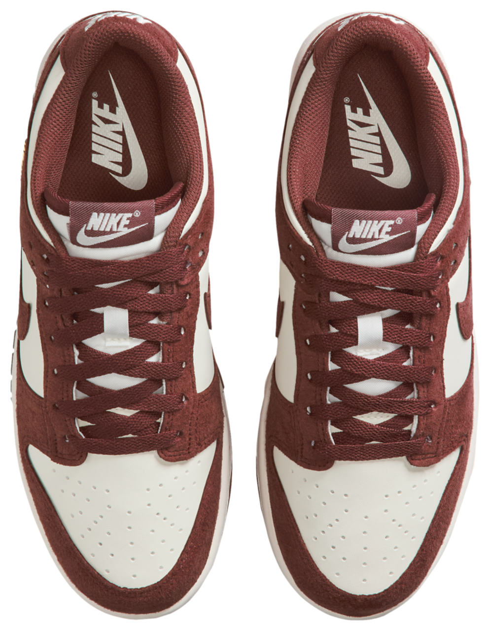 Nike Dunk Low Image 4 of 6. Tap to open photo gallery.