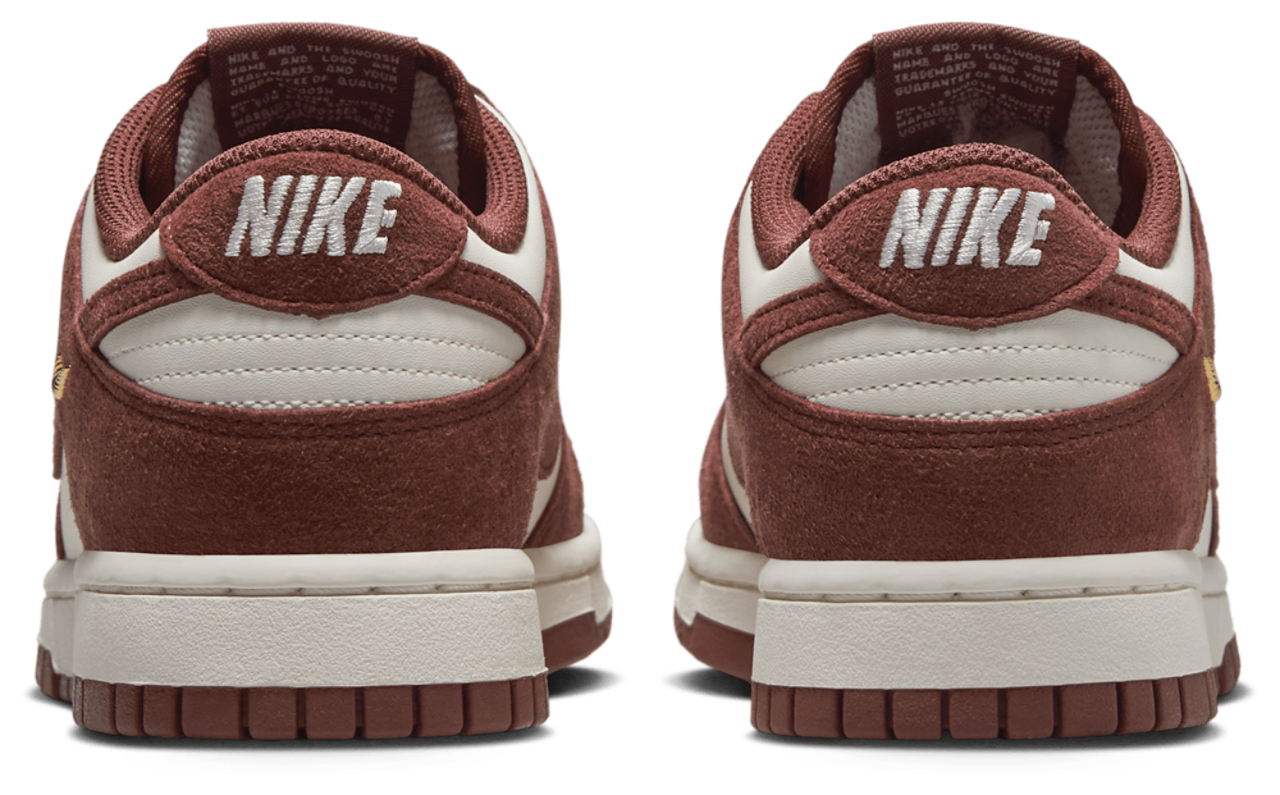 Nike Dunk Low Image 6 of 6. Tap to open photo gallery.