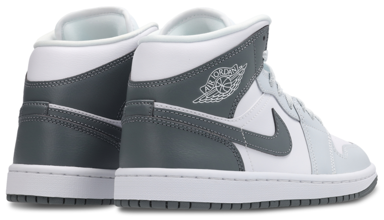 Jordan AJ1 Mid Image 3 of 7. Tap to open photo gallery.
