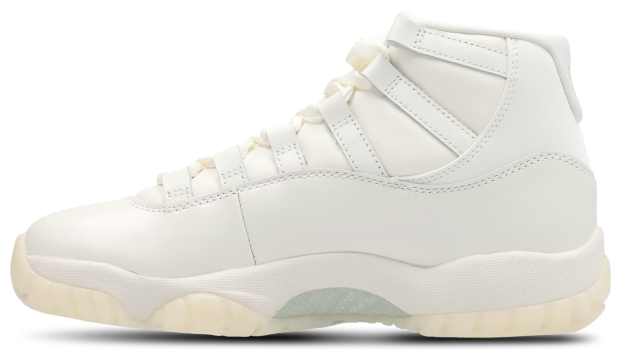 Jordan 11 Retro Image 5 of 8. Tap to open photo gallery.
