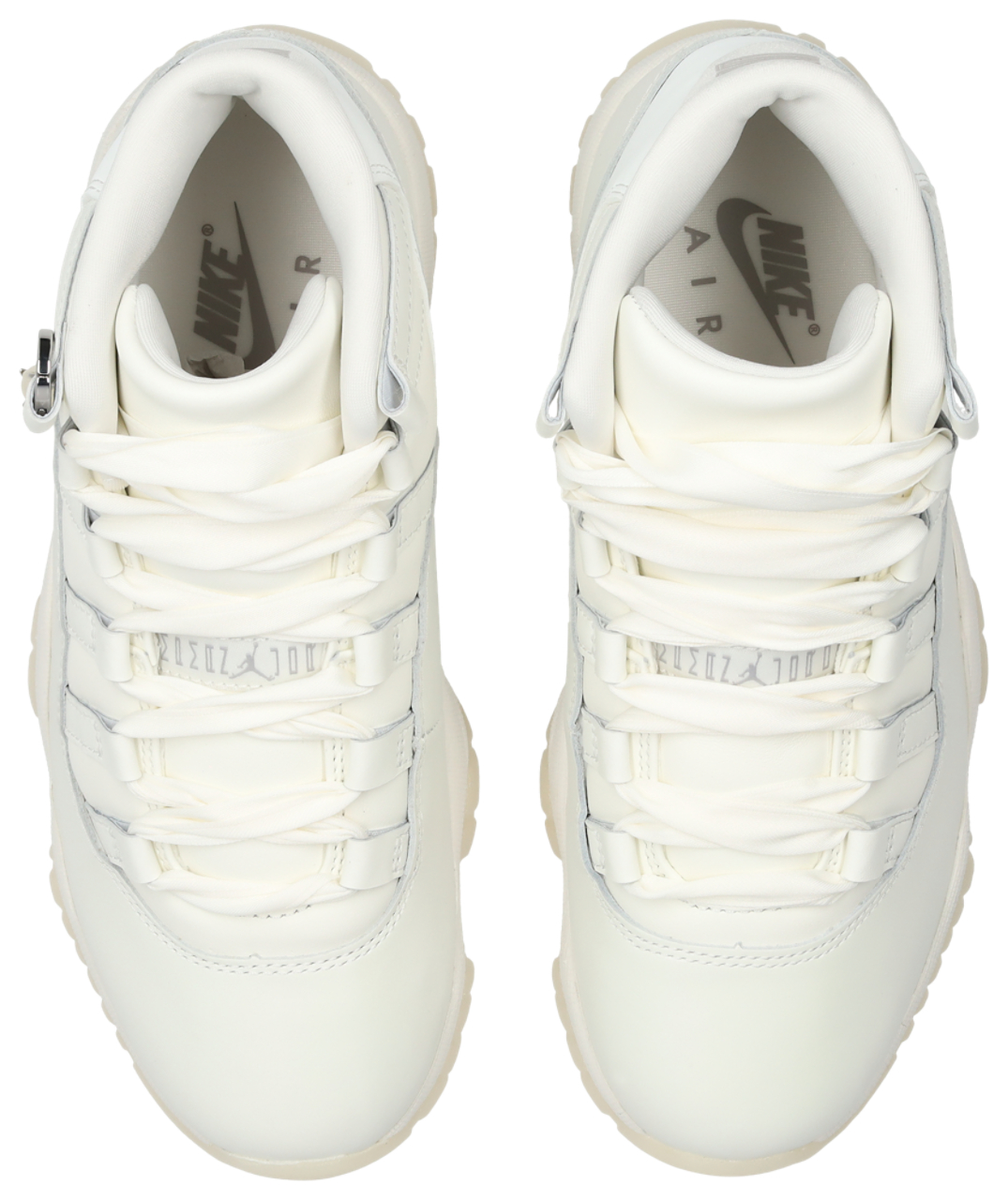 Jordan 11 Retro Image 6 of 8. Tap to open photo gallery.