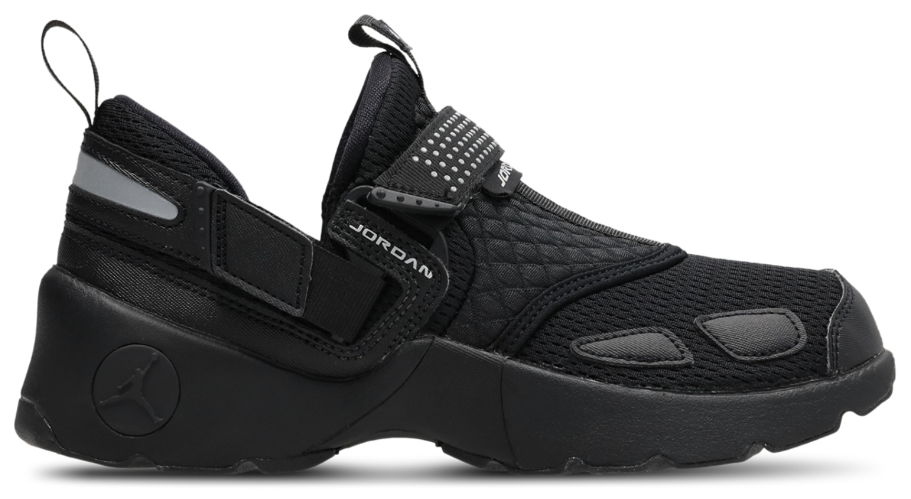 Jordan Trunner Lx Imagen 1 de 8. Toque para abrir la galería de fotos.